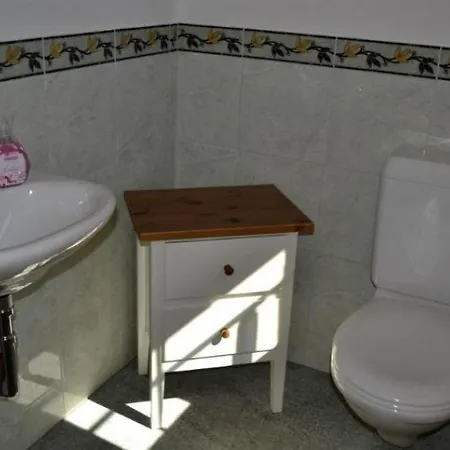 Sleeps 10 Wifi