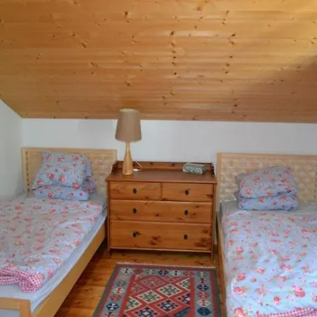 Sleeps 10 Wifi *